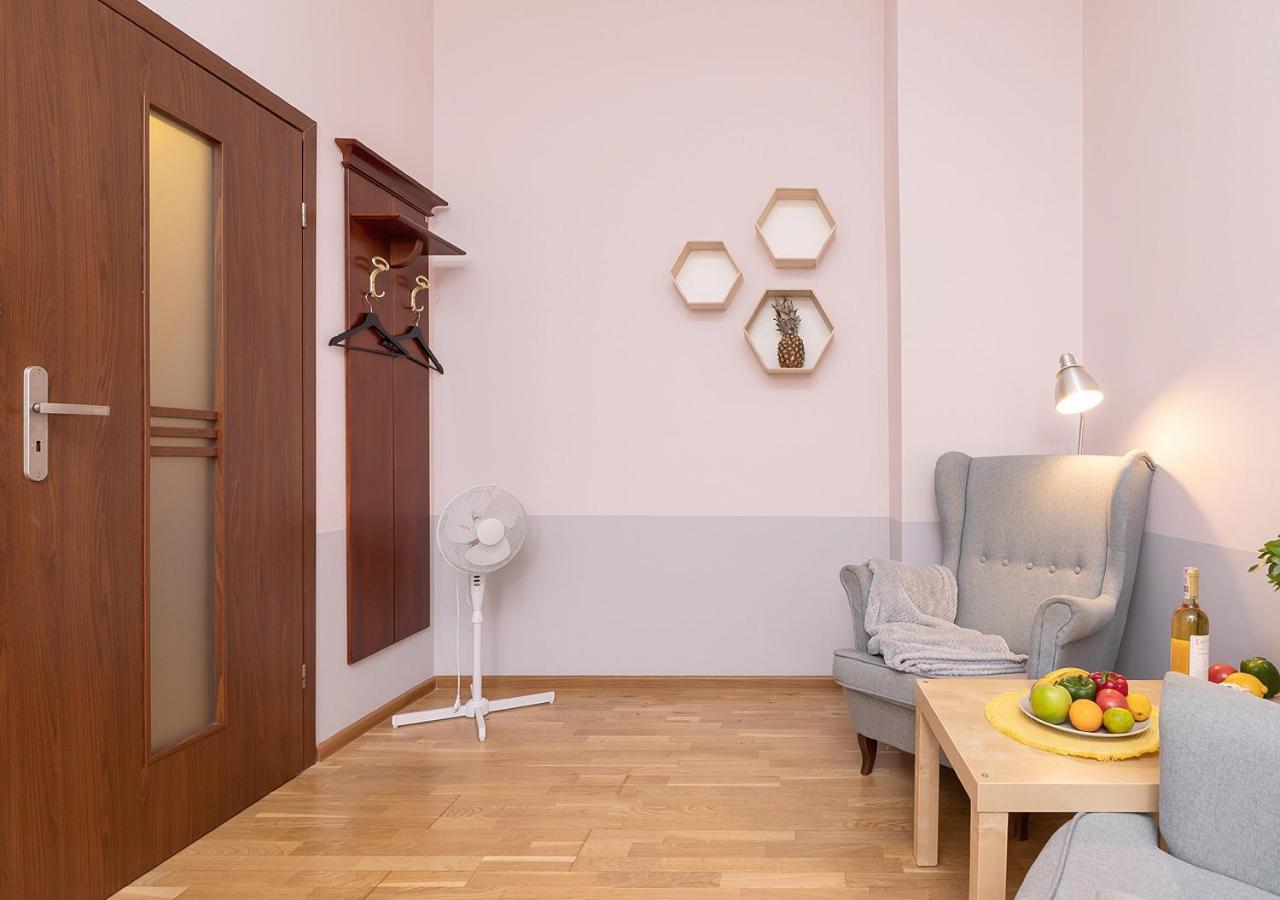 Around Market Square Apartments 크라쿠프 객실 사진