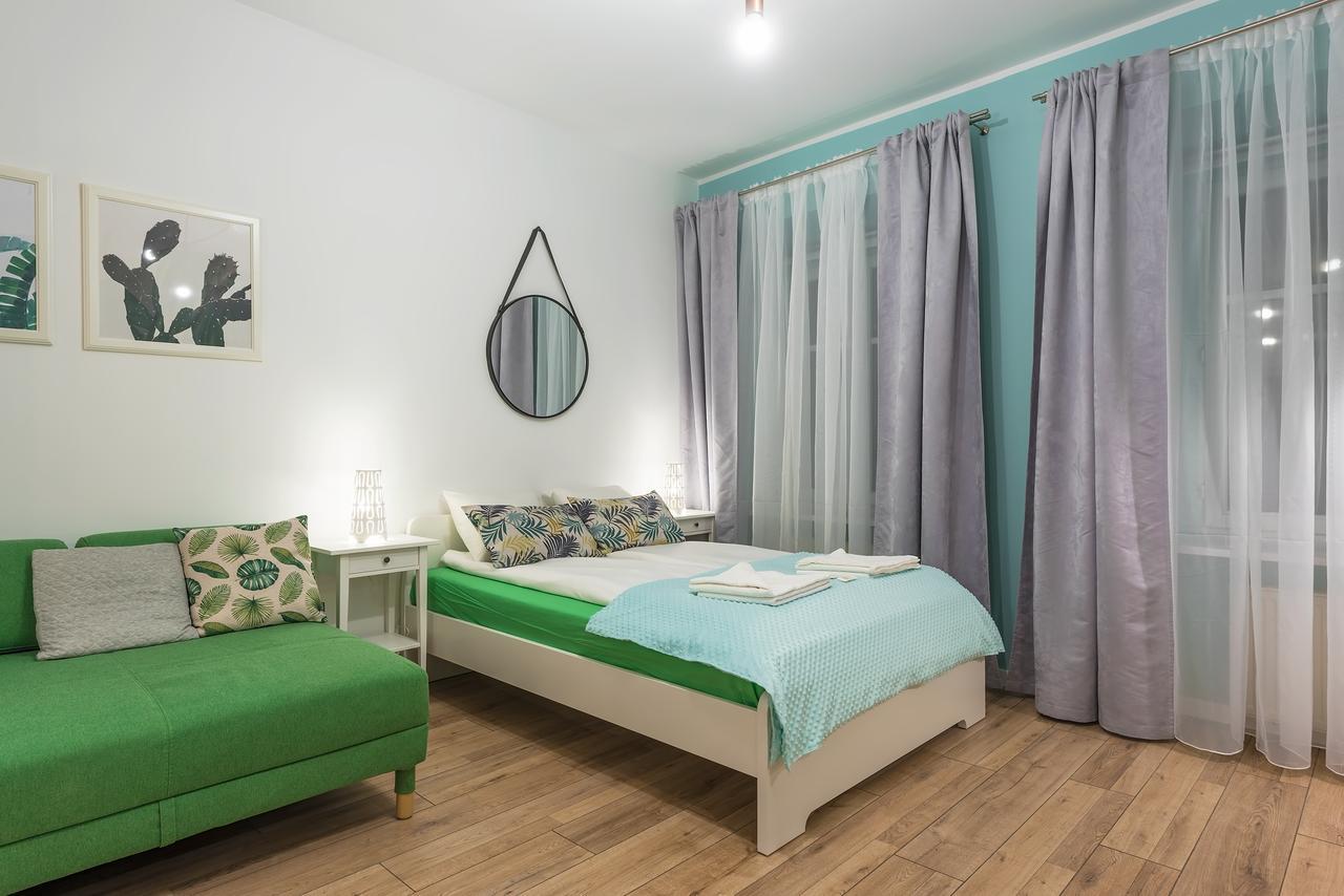 Around Market Square Apartments 크라쿠프 외부 사진