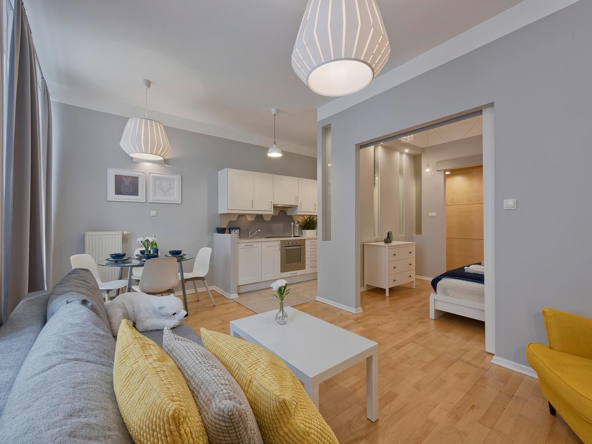Around Market Square Apartments 크라쿠프 외부 사진
