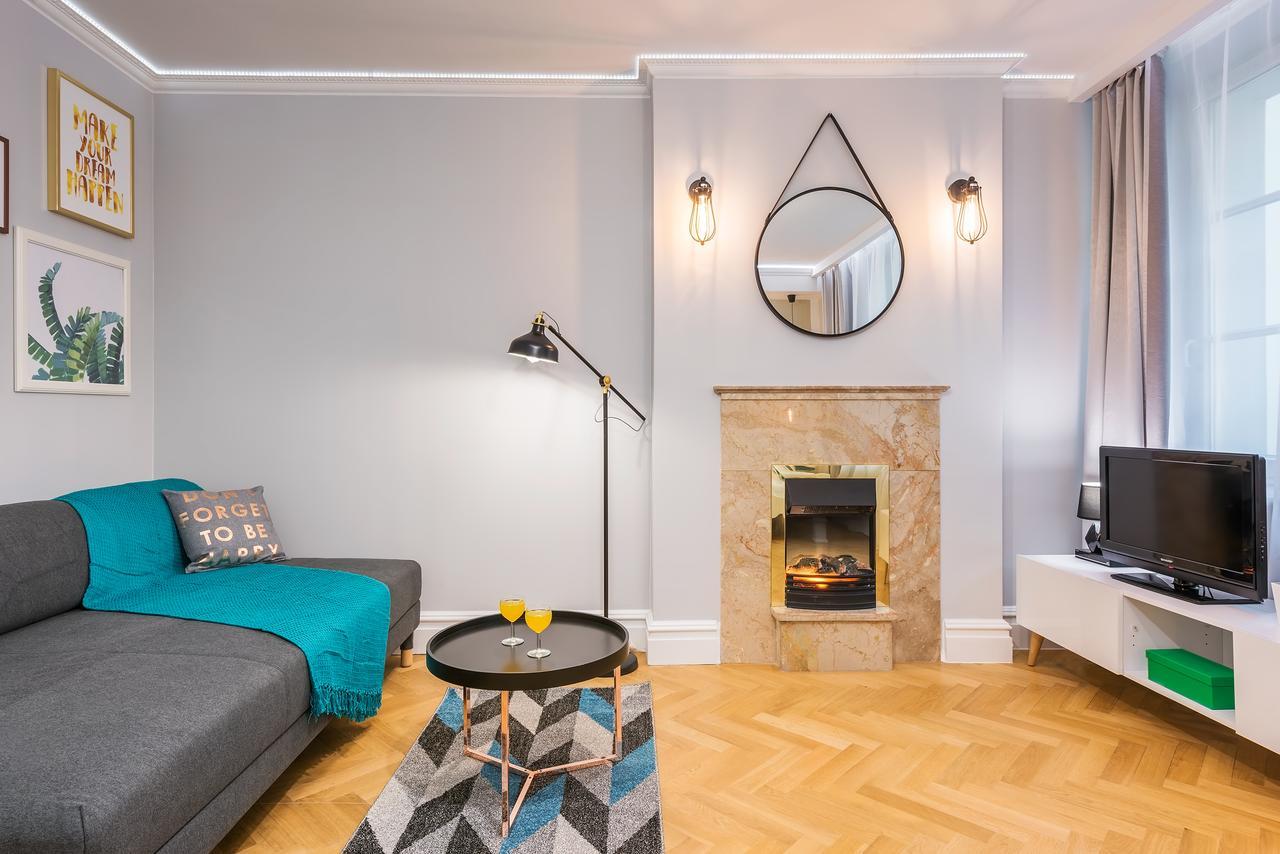 Around Market Square Apartments 크라쿠프 외부 사진