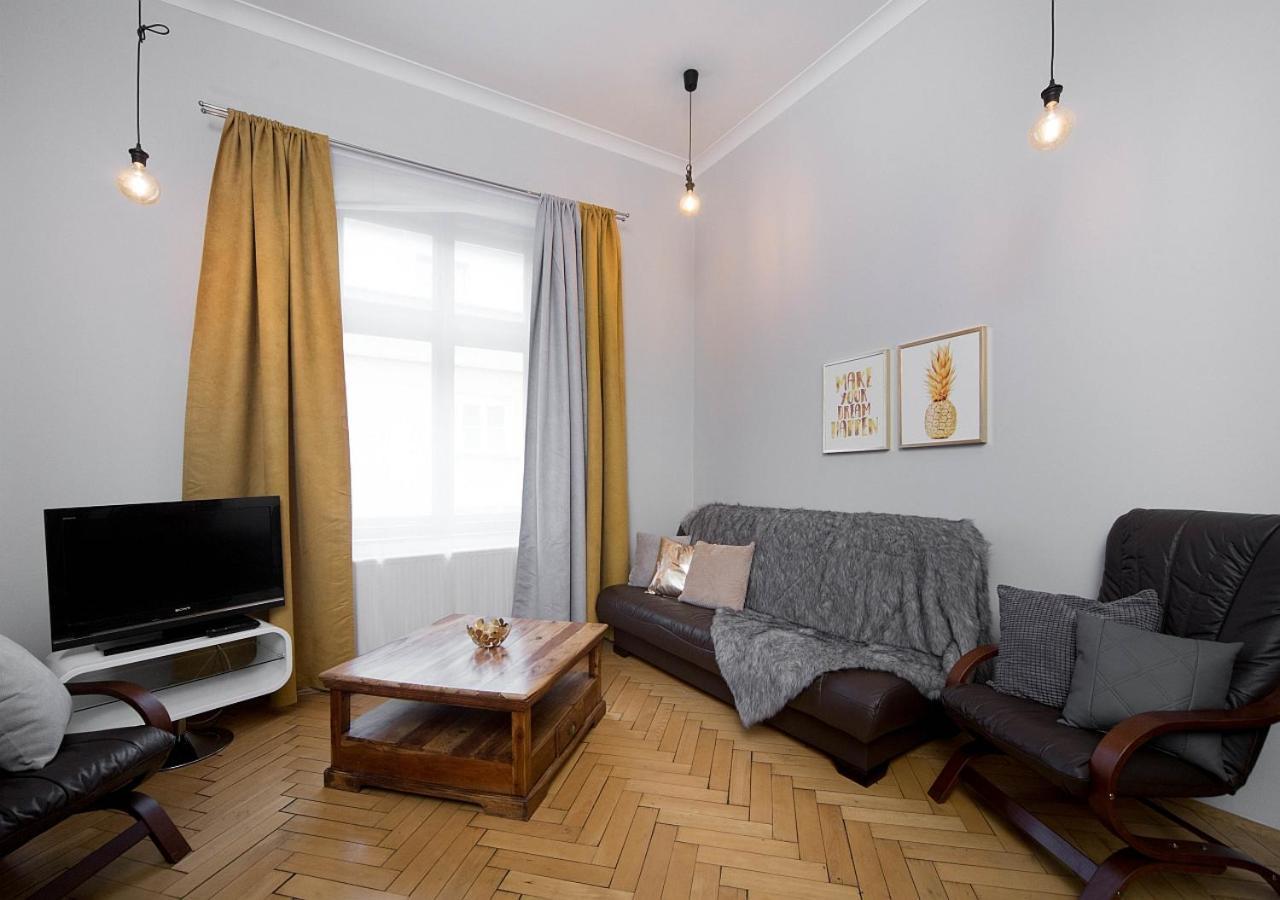 Around Market Square Apartments 크라쿠프 외부 사진