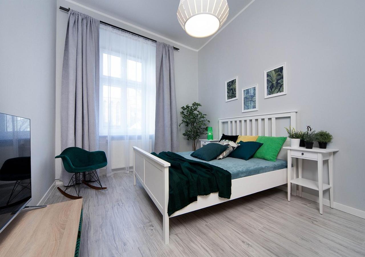 Around Market Square Apartments 크라쿠프 외부 사진