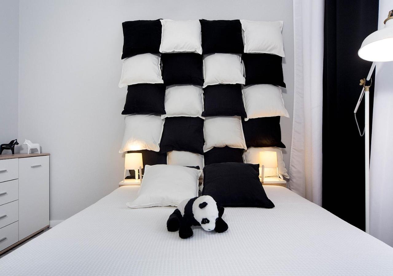 Around Market Square Apartments 크라쿠프 외부 사진