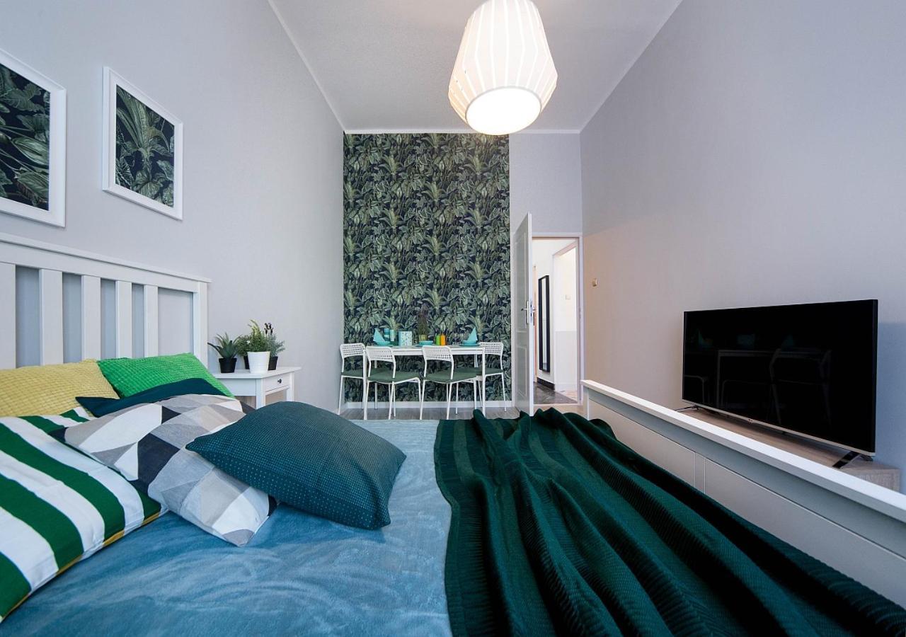 Around Market Square Apartments 크라쿠프 외부 사진